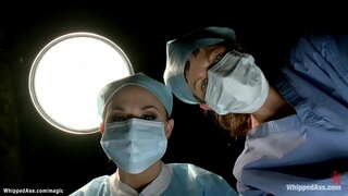 I waho ake, me kati i roto i te hauora heamana brunette moe wahine manawanui Cassandra Nix ko te nuinga e te tākuta i roto i te taherapa Chanel Preston ka tahae i roto i te whakatārewatanga