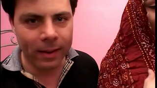 المرضى الرجل يعبث في الأعياد الهندية Wilfe من أجل المال الغش وقحة