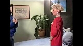 Abadía Vendaval Pornstar batendo anal vintage