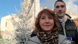 Giovane e bella lei è scopata dal suo fidanzato